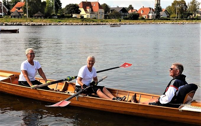 De 2 nydøbte roere deltog i 
